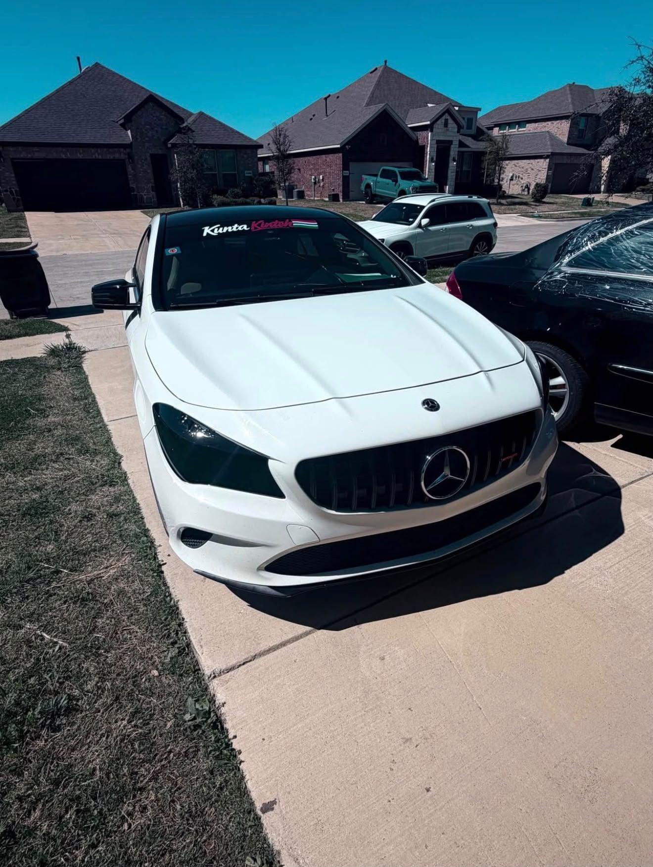 2017 Mercedes-Benz CLA 250 — photo 2