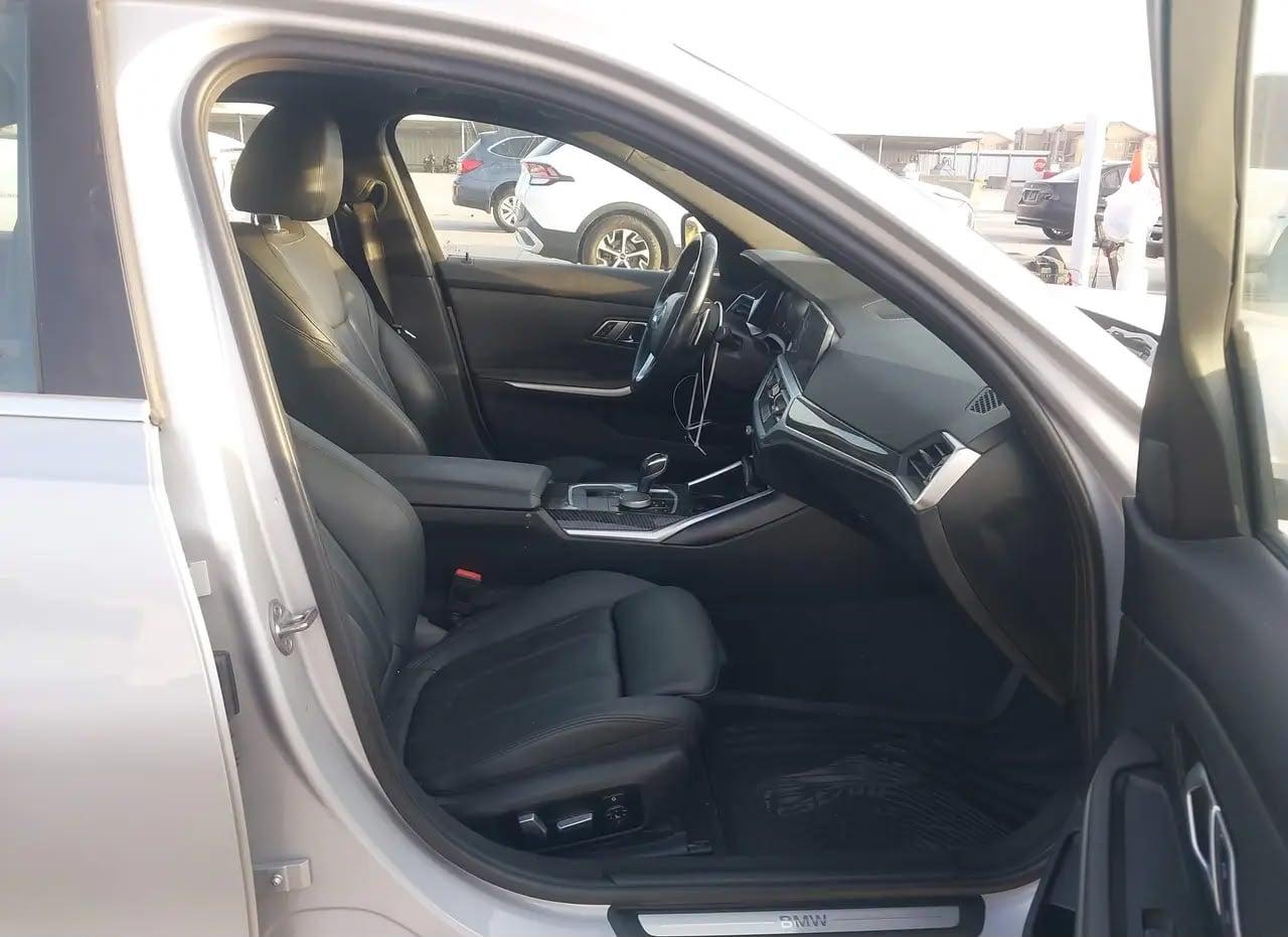 2019 BMW 3 Series — photo 2